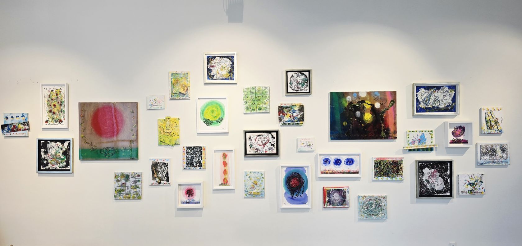 Energiske og Farverige med Bev&aelig;gelse og Balance