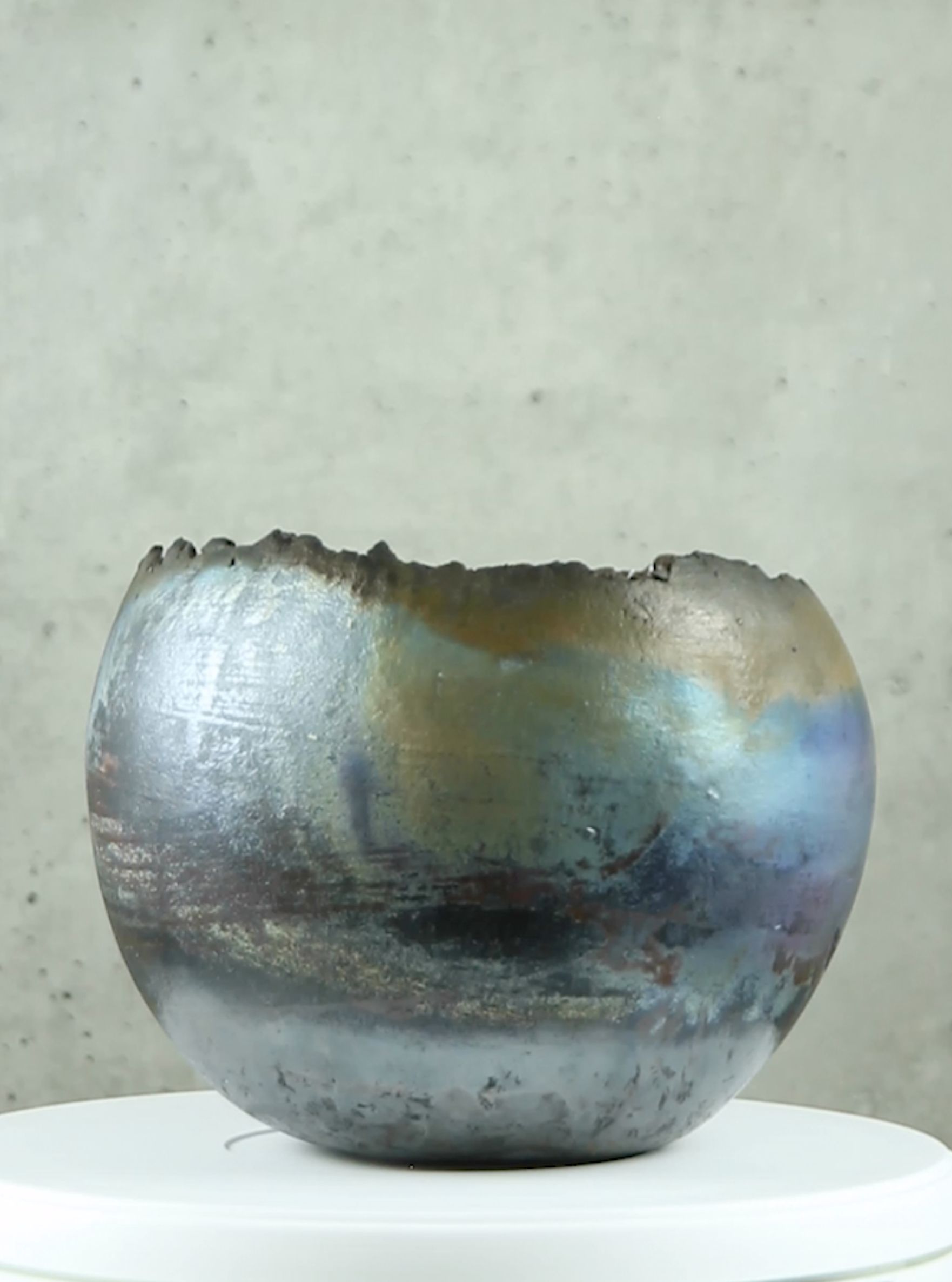 Skål Skulptur Lajla Holm | Udtryksfulde skulpturer af Lajla Holm