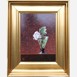 Stille forr Blomster af hvidtjrn i grnt vinglas