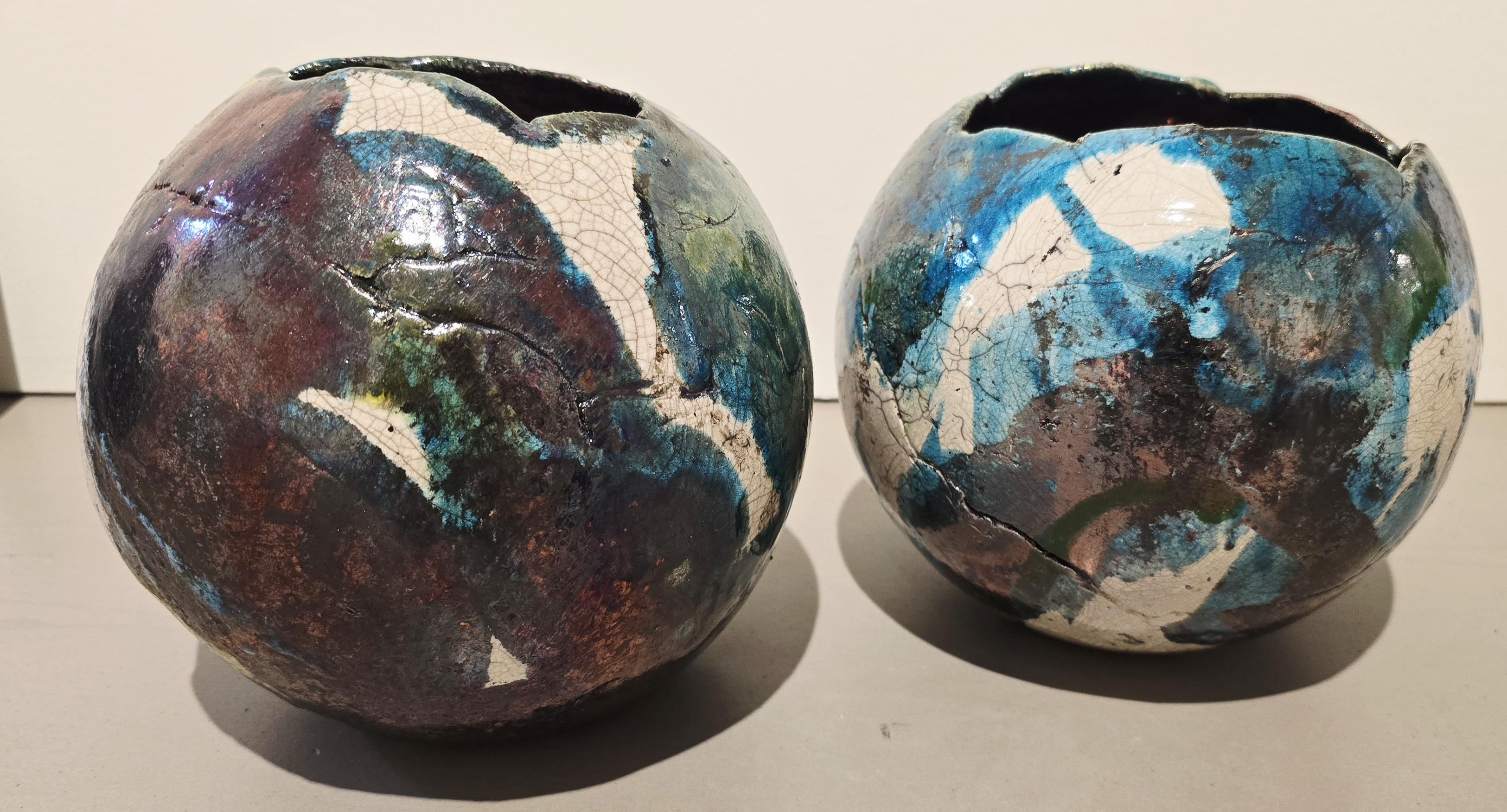 Krukke, mellem - flere farver Kunst Rakukeramik - Se vores udvalg af rakukeramik af Dorit Knudsen