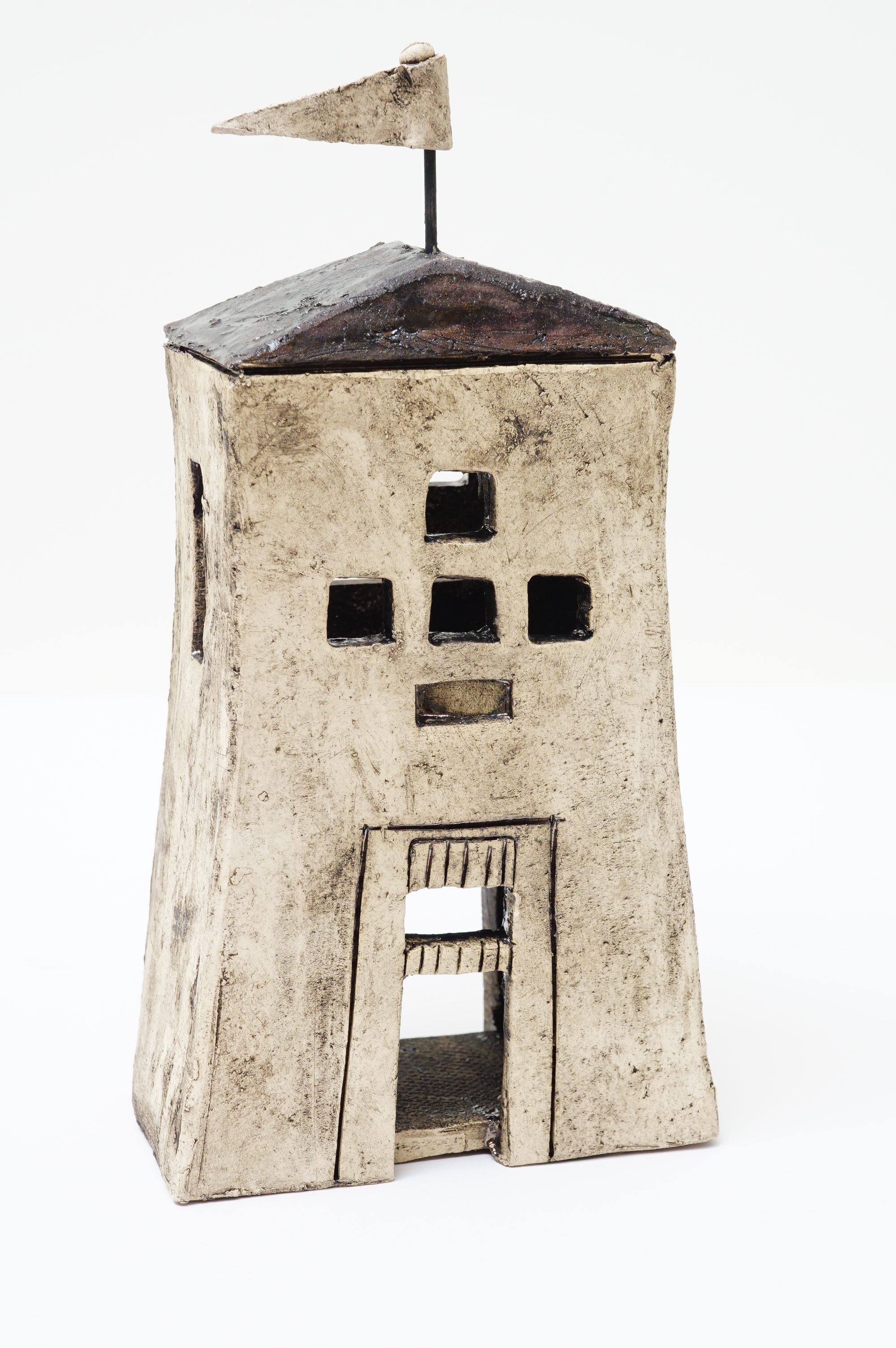 Tower house - skulptur af Jikke van de Waal-Bijma | Jikke van de Waal-Bijma | Malerier af Jikke van de Waal-Bijma