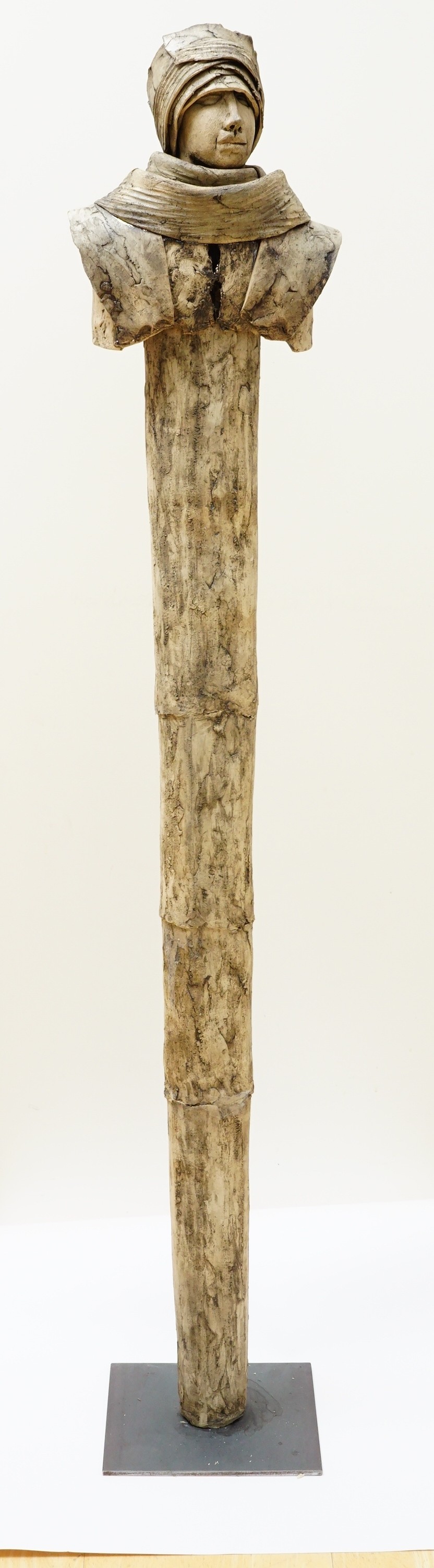 Guard I - skulptur af Jikke van de Waal-Bijma Kunst Jikke van de Waal-Bijma | Malerier af Jikke van de Waal-Bijma