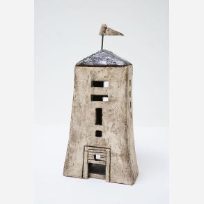 Tower house - skulptur af Jikke van de Waal-Bijma