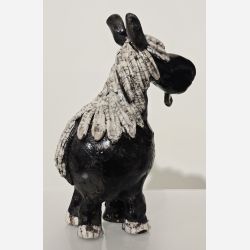 Hest - skulptur af Dorit Knudsen