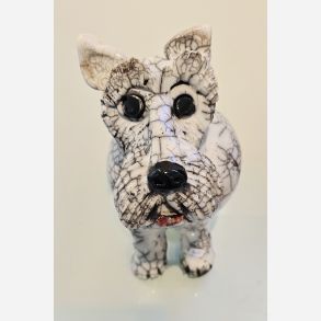 Hund - skulptur af Dorit Knudsen
