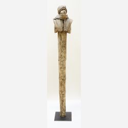 Guard II - skulptur af Jikke van de Waal-Bijma