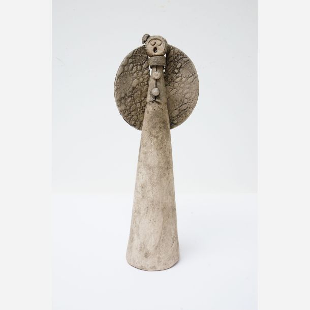 Angel L - skulptur af Jikke van de Waal-Bijma