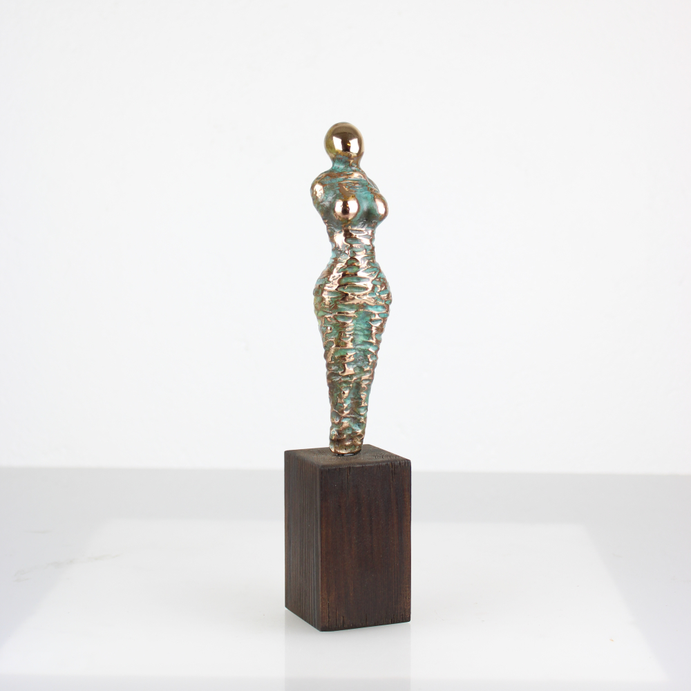 Moder jord Skulptur Tom Blicher | Skulpturer af Tom Blicher | Hurtig levering