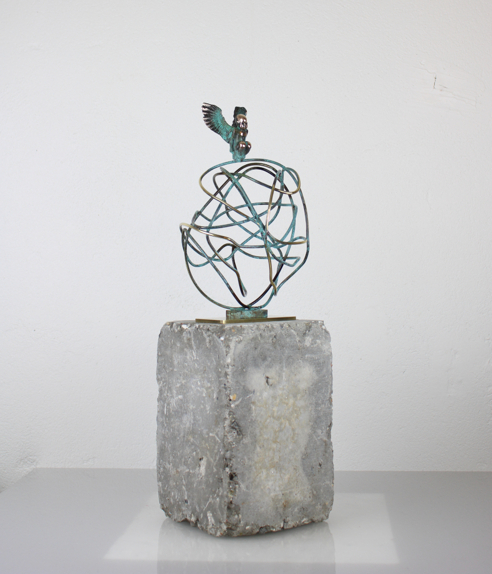 Fly on the wings of love Skulptur Tom Blicher | Skulpturer af Tom Blicher | Hurtig levering