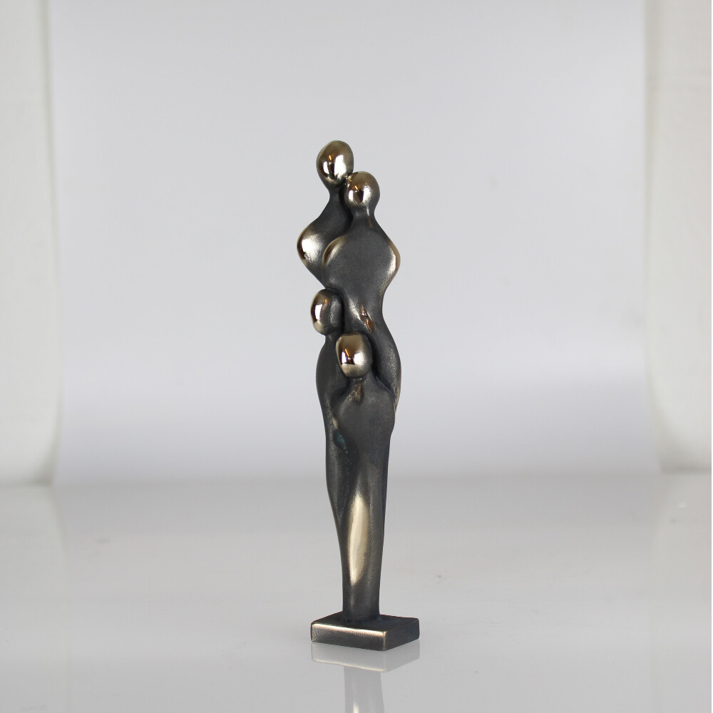 Par med 2 børn Skulptur Tom Blicher | Skulpturer af Tom Blicher | Hurtig levering