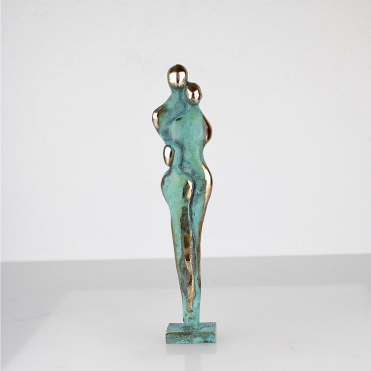 Par med et barn Skulptur Tom Blicher | Skulpturer af Tom Blicher | Hurtig levering